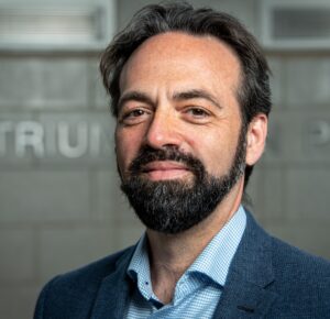 Dr de Villers-Sidani